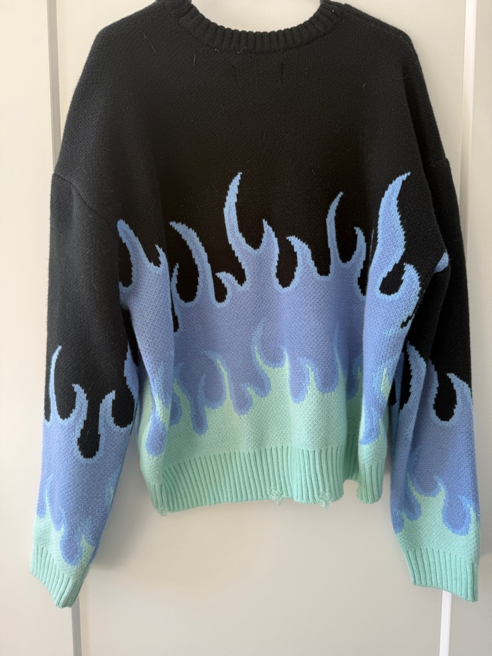 Black & Blue Flame Knit Sweater - Women's Fashion Pullover